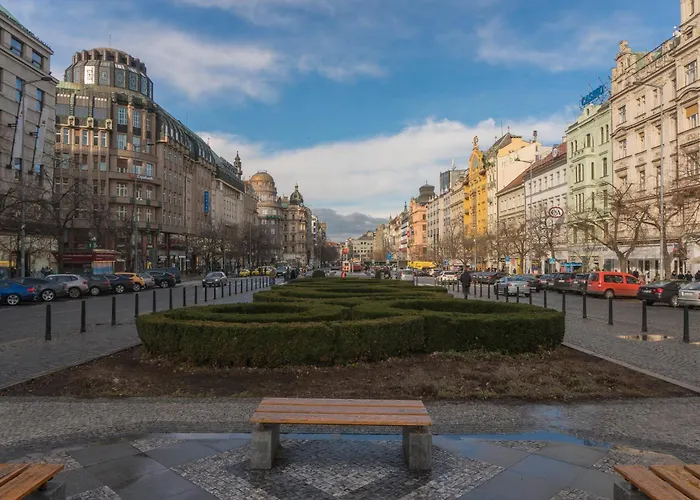 Cozy Homestay At Prague Main Station